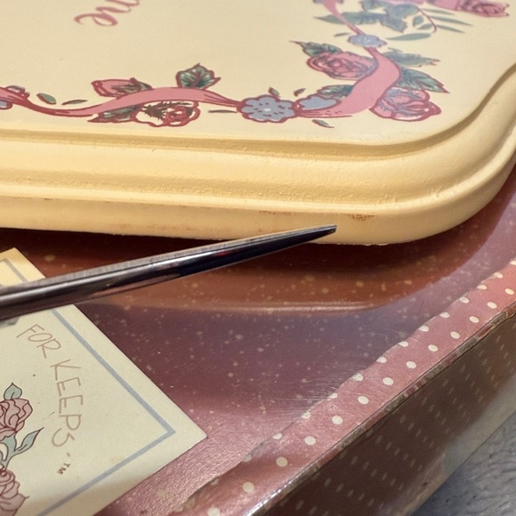 French Country Wooden Wall Decor Bears Welcome Sign 11.5” Ivory Pink Blue READ - Picture 10 of 10